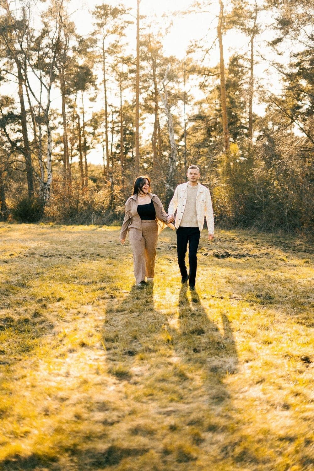 Paar in romantischer Pose